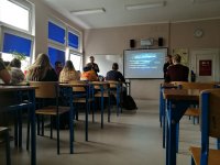 Jak zostać policjantem? Szczecińska „drogówka” promowała swój zawód wśród tegorocznych maturzystów