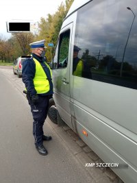 Busy i autobusy pod okiem szczecińskiej drogówki