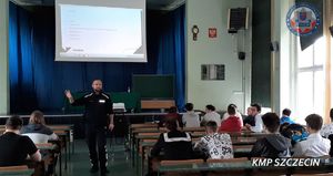 O cyberzagrożeniach i bezpieczeństwie w sieci w Zachodniopomorskim Centrum Edukacji Morskiej i Politechnicznej w Szczecinie