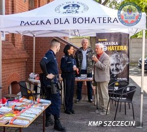 VIII Wielki Kiermasz Charytatywny Paczki dla Bohatera z udziałem Szczecińskich Policjantów