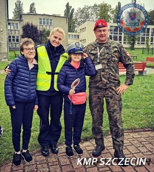 Festyn „Bezpieczny Uczeń” z policjantami ze szczecińskiej „drogówki”