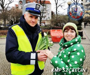 Szczecińska drogówka uczciła „Dzień Kobiet”