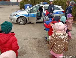 Bezpieczne przedszkolaki – spotkanie z dzielnicowymi z KP Szczecin Nad Odrą