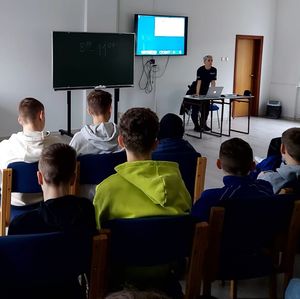 Spotkania edukacyjne w III LO oraz szkole Mistrzostwa w Szkole Mistrzostwa Sportowego Football Academy School of Exellence w Szczecinie