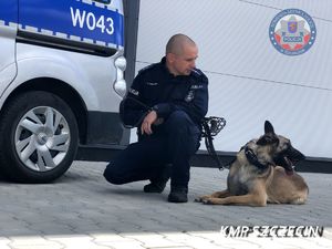 Chciał targnąć się na swoje życie, policjanci z psem służbowym zdążyli z pomocą