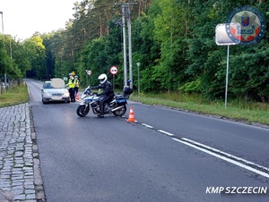 Nie tylko na podwójnym gazie ale i z nadmierną prędkością