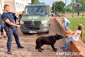 Setki serc dla Kuby Jankowskiego. Szczecińscy policjanci wsparli festyn charytatywny dla chorego syna kolegi z Wydziału Ruchu Drogowego