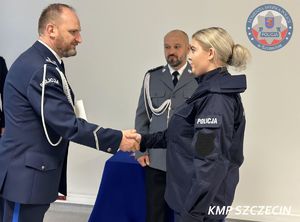 Kolejni nowi policjanci w Szczecinie złożyli ślubowanie – do końca roku został jeszcze jeden nabór