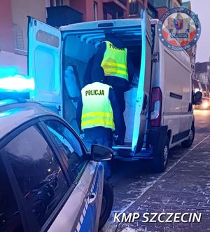 Działania „Bezpieczne Osiedle” – policjanci z Komisariatu Nad Odrą skutecznie eliminują zagrożenia