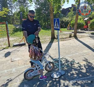 Mali mistrzowie ruchu drogowego w szczecińskim Przedszkolu nr 8