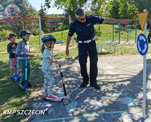 Mali mistrzowie ruchu drogowego w szczecińskim Przedszkolu nr 8