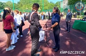 Uroczystości zakończenia roku szkolnego w klasach mundurowych VII Liceum Ogólnokształcącego