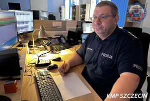 Kolejny telefon, który uratował życie – szczecińscy dyżurni ponownie zapobiegli tragedii