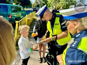 Policyjne podsumowanie wakacji oraz inauguracja akcji „Bezpieczna Droga Do Szkoły”