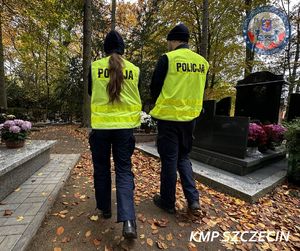 Bezpieczeństwo na drogach w okresie „Wszystkich Świętych” - Szczecińscy policjanci są już gotowi