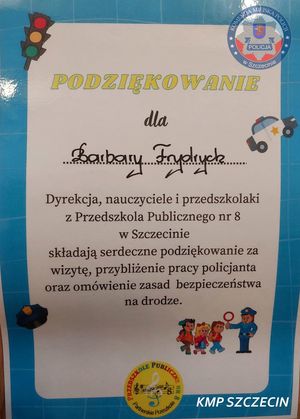 Policjanci z Wydziału Ruchu Drogowego rozmawiali o bezpieczeństwie z dziećmi