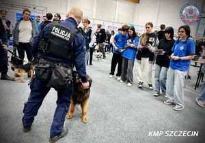 Szczecińscy Policjanci na Targach Edu Day promowali swój zawód