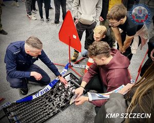 Szczecińscy Policjanci na Targach Edu Day promowali swój zawód