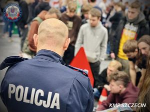 Szczecińscy Policjanci na Targach Edu Day promowali swój zawód