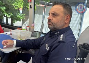 Policjanci z KMP w Szczecinie oddali krew w ramach akcji „100 litrów krwi na 100-lecie kobiet w Policji”