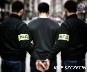 Policjant ze szczecińskiego Śródmieścia poza godzinami służby zatrzymał poszukiwanego