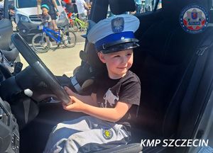 Wyścigi rowerkowe z udziałem szczecińskich policjantów