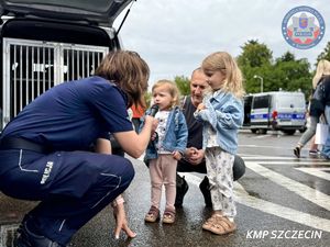 Festyn &quot;Bezpieczna Droga do Lata&quot; na Jasnych Błoniach oficjalnie rozpoczął wakacje w Szczecinie