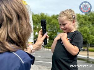 Festyn &quot;Bezpieczna Droga do Lata&quot; na Jasnych Błoniach oficjalnie rozpoczął wakacje w Szczecinie