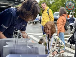 Festyn &quot;Bezpieczna Droga do Lata&quot; na Jasnych Błoniach oficjalnie rozpoczął wakacje w Szczecinie