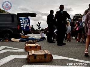 Festyn &quot;Bezpieczna Droga do Lata&quot; na Jasnych Błoniach oficjalnie rozpoczął wakacje w Szczecinie