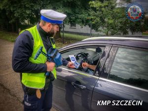„Mistrzu, zwolnij” – weekendowe działania szczecińskiej drogówki. Nadmierna prędkość wciąż głównym grzechem kierowców