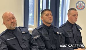 Komendant Miejski Policji w Szczecinie spotkał się z nowo przyjętymi funkcjonariuszami