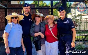 Piknik Senioralny z udziałem policjantów