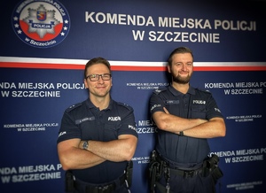 &quot;Pomoc w trudnych warunkach to nasz obowiązek&quot;- piękne podziękowania dla policjantów szczecińskiej „drogówki”