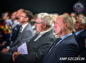 Kierownictwo zachodniopomorskiej i szczecińskiej Policji na obchodach 35-lecia Stowarzyszenia Emerytów i Rencistów Policyjnych