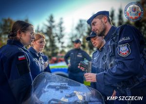 I „Dzień Otwarty” dla kandydatów do służby w Komisariacie Policji Szczecin - Dąbie za nami. Atrakcji i chętnych nie zabrakło