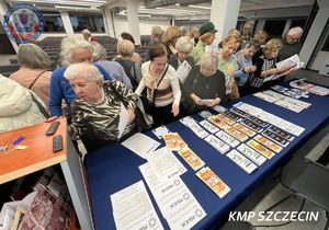 Rozsądny senior w obliczu zagrożeń - kolejne spotkanie edukacyjne z policjantami w Szczecinie