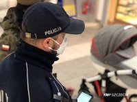 Przedświąteczne kontrole w szczecińskich galeriach handlowych
