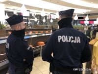Przedświąteczne kontrole w szczecińskich galeriach handlowych