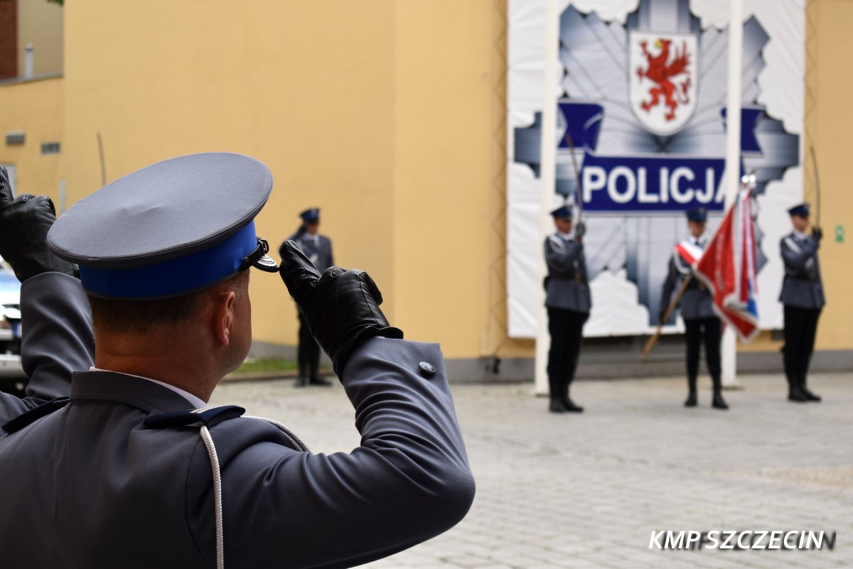 Życzenia Komendanta Miejskiego Z Okazji Święta Policji Aktualności Komenda Miejska Policji W 4815