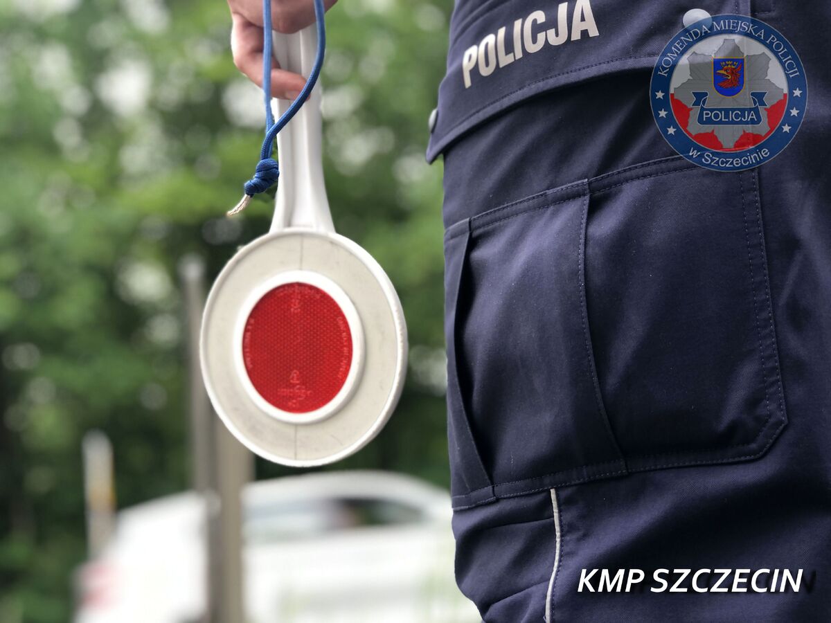 Nietrzeźwy kierowca przewoził dzieci w Szczecinie
